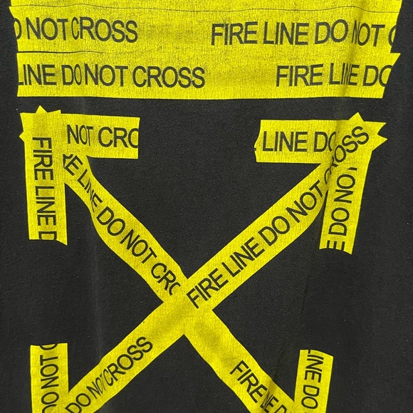 Off-White T-shirt - Picture 2 of 6